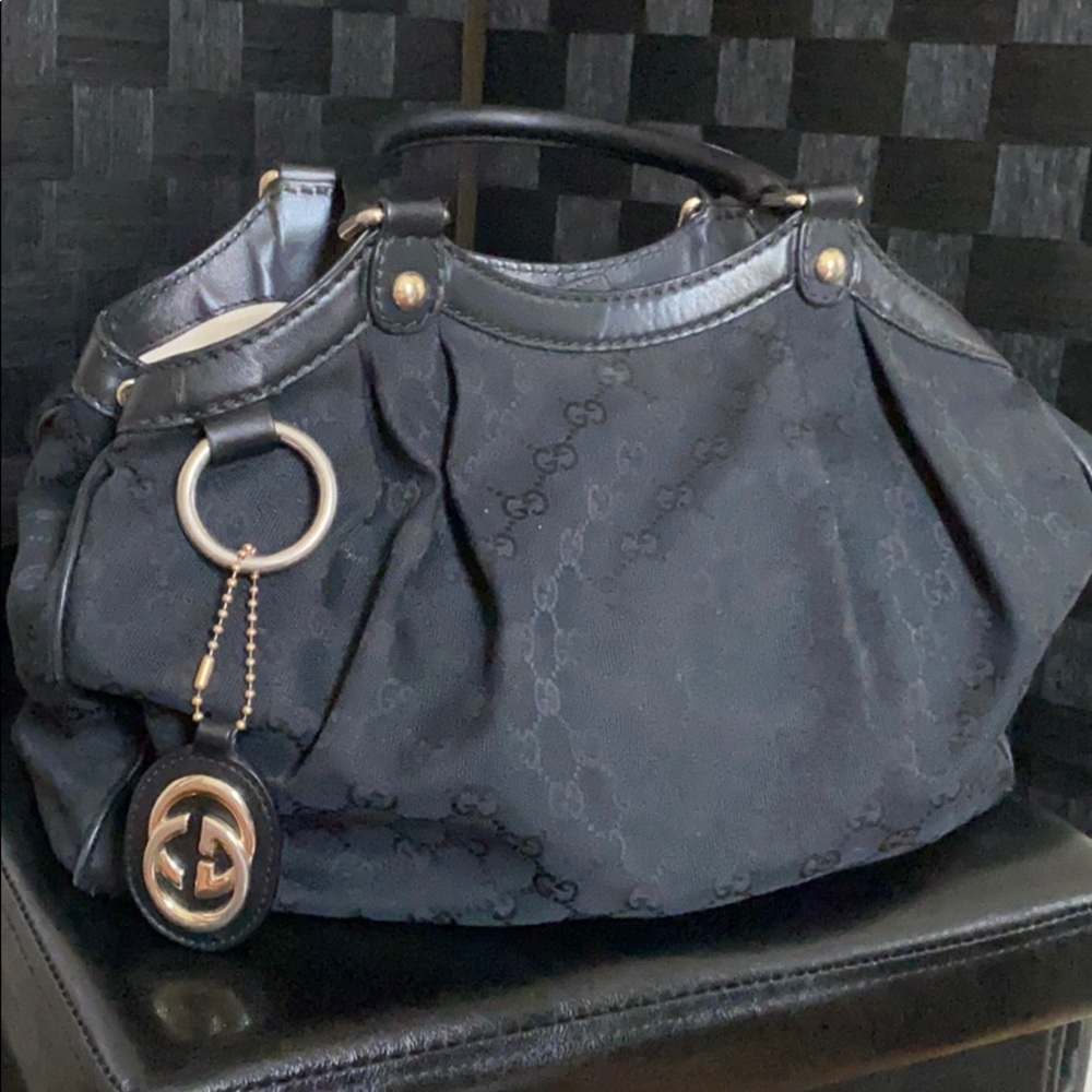 100% Authentic Gucci Sukey Tote